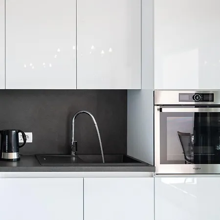 Summer Breeze Okrug Gornji * 트로기르