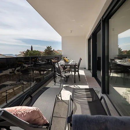 Appartement Summer Breeze Okrug Gornji *