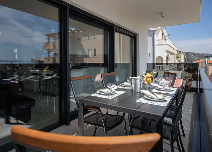 Apartman Summer Breeze Okrug Gornji *